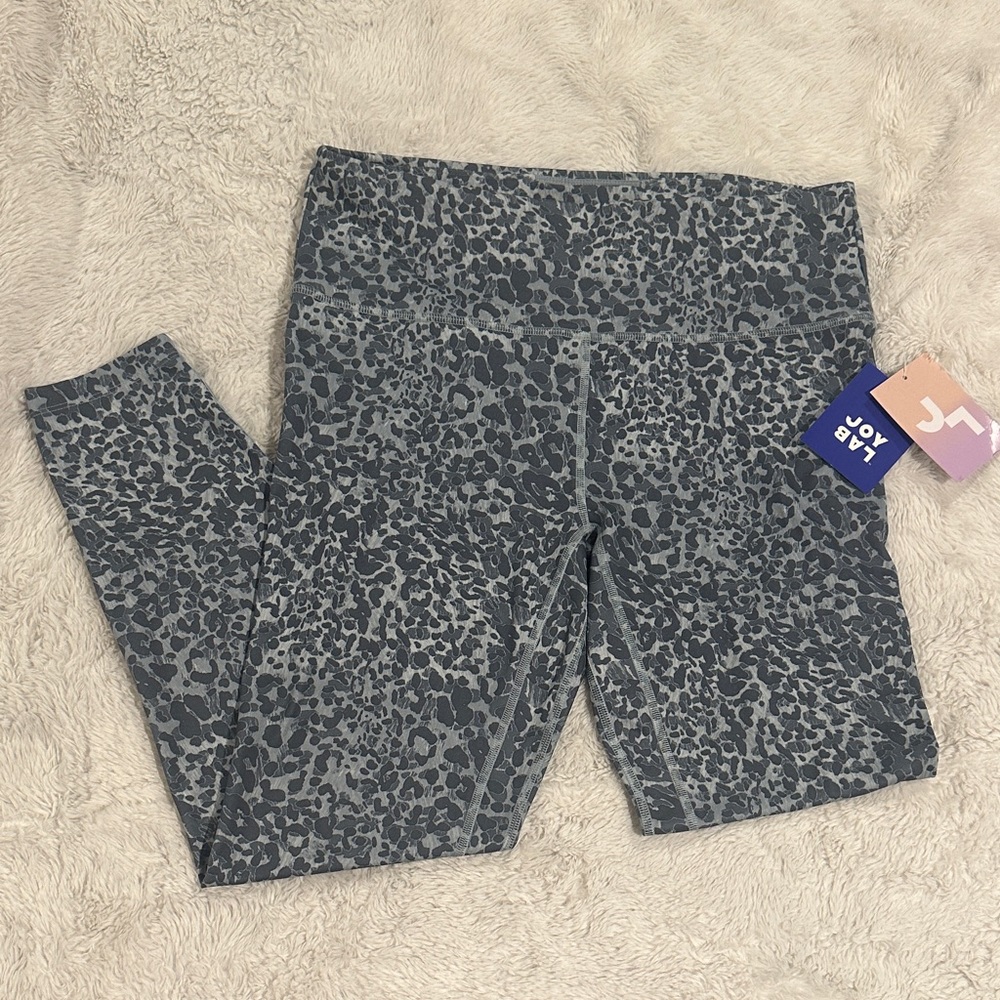 JoyLab Women’s Gray Leopard Leggings